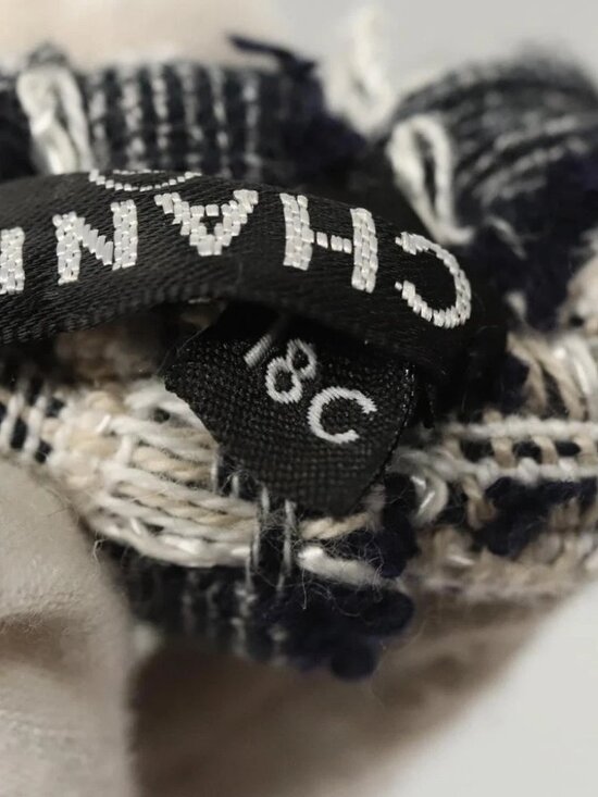 CHANEL Hair Band Tweed White Navy CC Auth bs26189 main image 5